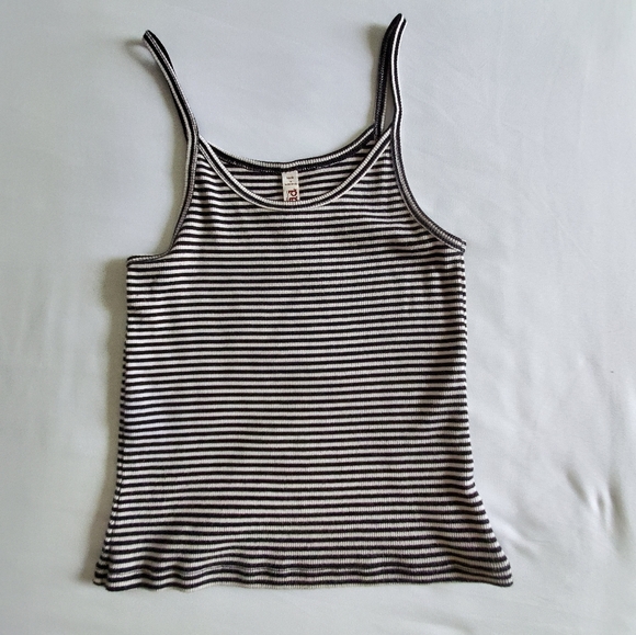 Mudd Striped Crop Top - Black and White - Picture 1 of 11